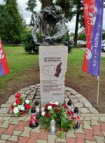 Miniatura zdjęcia: 11 lipca- Narodowy Dzień Pamięci Ofiar Ludobójstwa. Upamiętnienie wydarzeń Krwawej Niedzieli na Wołyniu